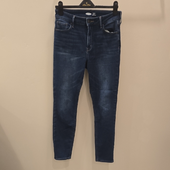 Old Navy Women's Dark Blue Skinny Jeans - Picture 1 of 9